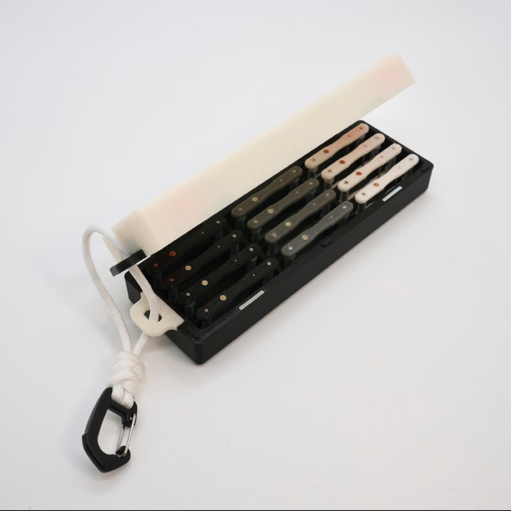 Micro Fishing Rig & Bobber Box – Holds 12 Rigs + Float Storage
