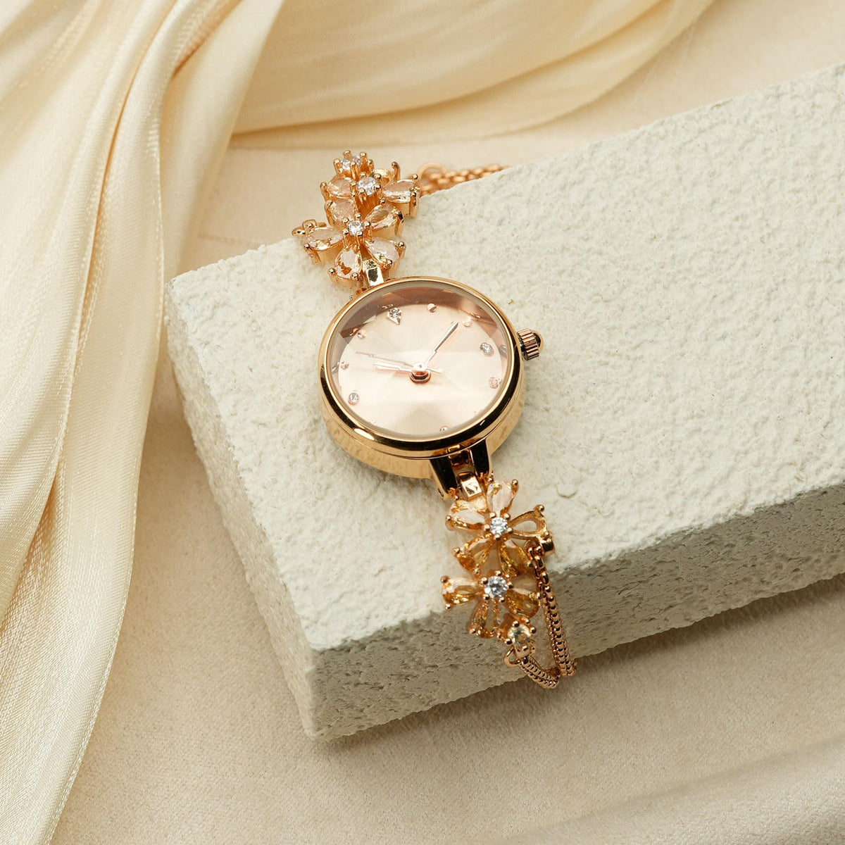 TIME100 Women's Bracelet Watches Ladies Quartz Wrist Watch with Green Dial Bezel with Crystals in Movement Bracelet Strap with Diamonds Waterproof