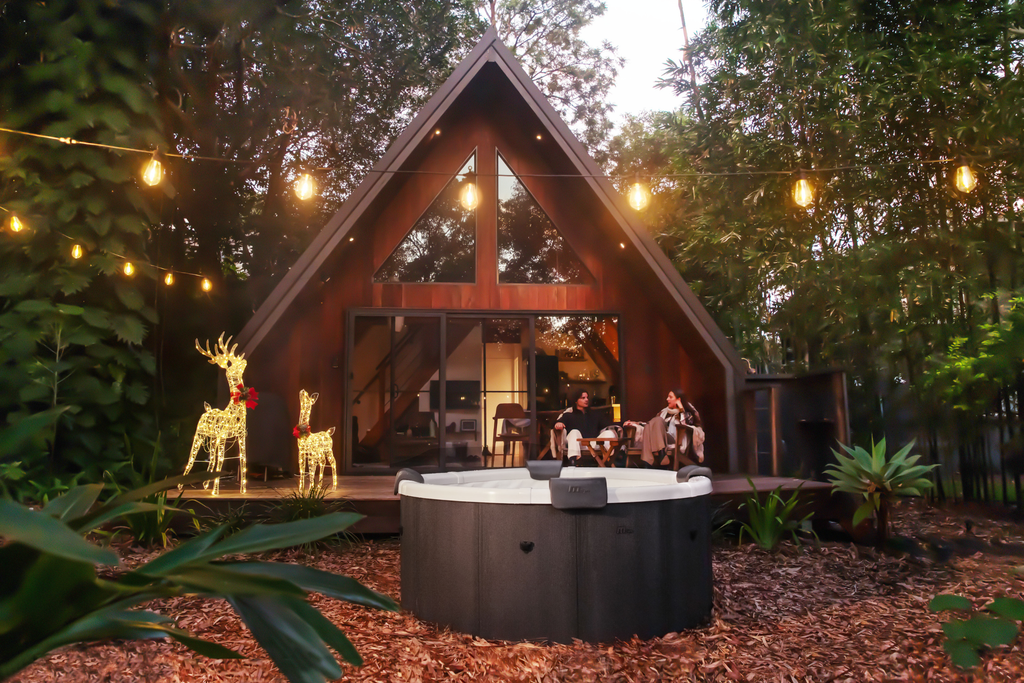 MSPA Denver Rigid Hot Tub & Spa — Seats up to 6