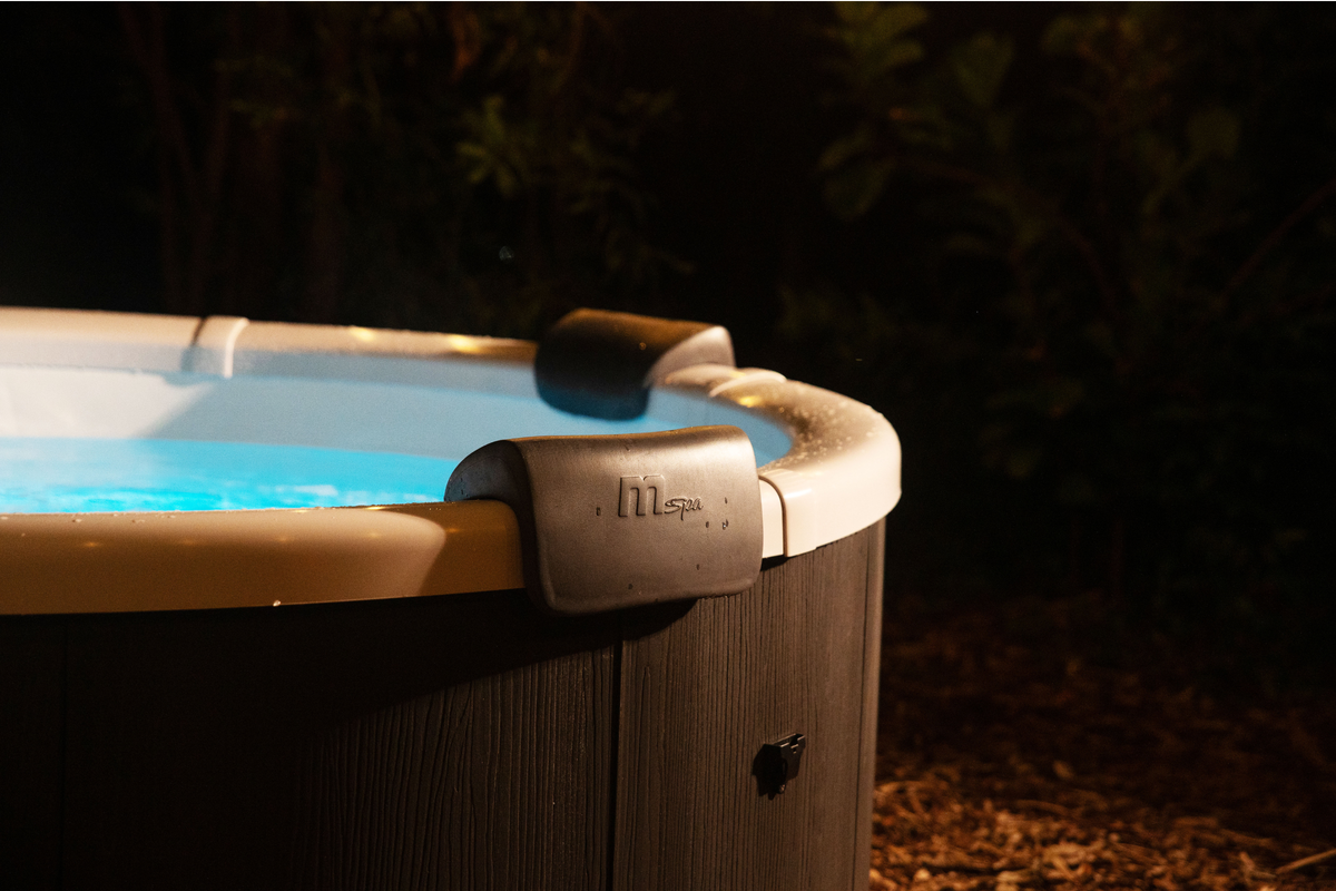 MSPA Denver Rigid Hot Tub & Spa — Seats up to 6