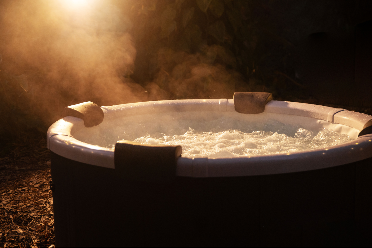 MSPA Denver Rigid Hot Tub & Spa — Seats up to 6