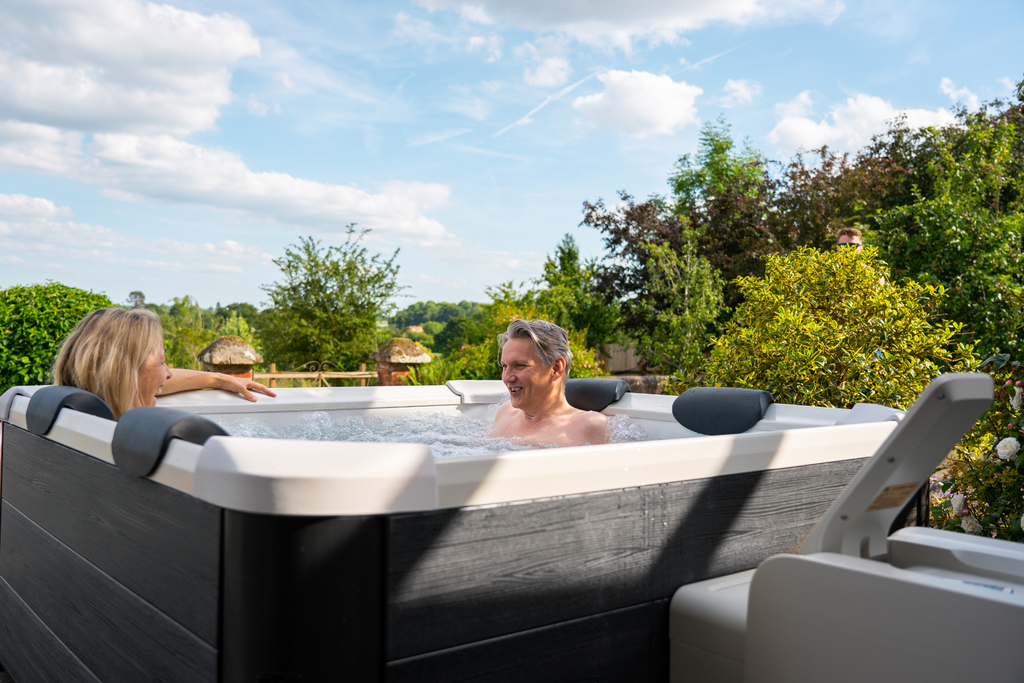 MSPA Oslo Rigid Hot Tub & Spa — Seats up to 6