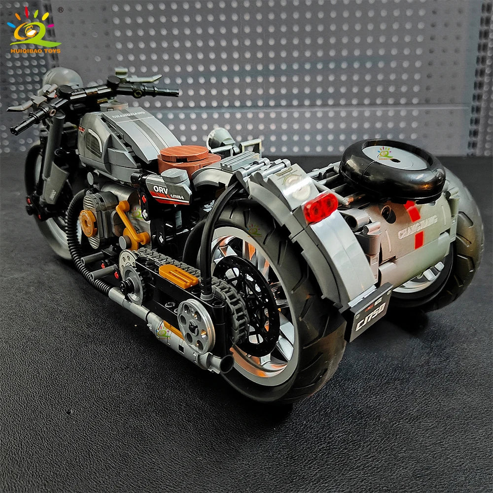 808-Piece MOC Motorbike Building Blocks Kit - Detailed Motorcycle Racer Model for Kids, Teens & Adults