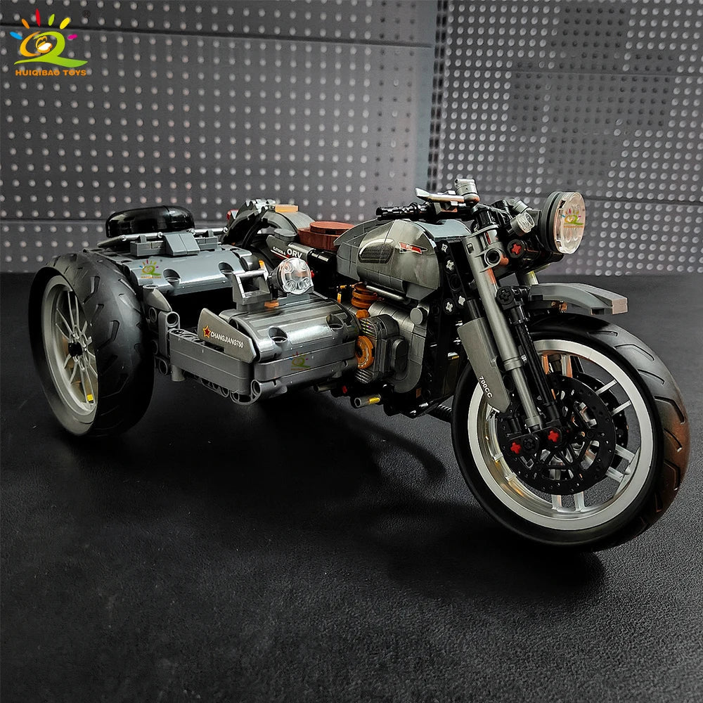 808-Piece MOC Motorbike Building Blocks Kit - Detailed Motorcycle Racer Model for Kids, Teens & Adults