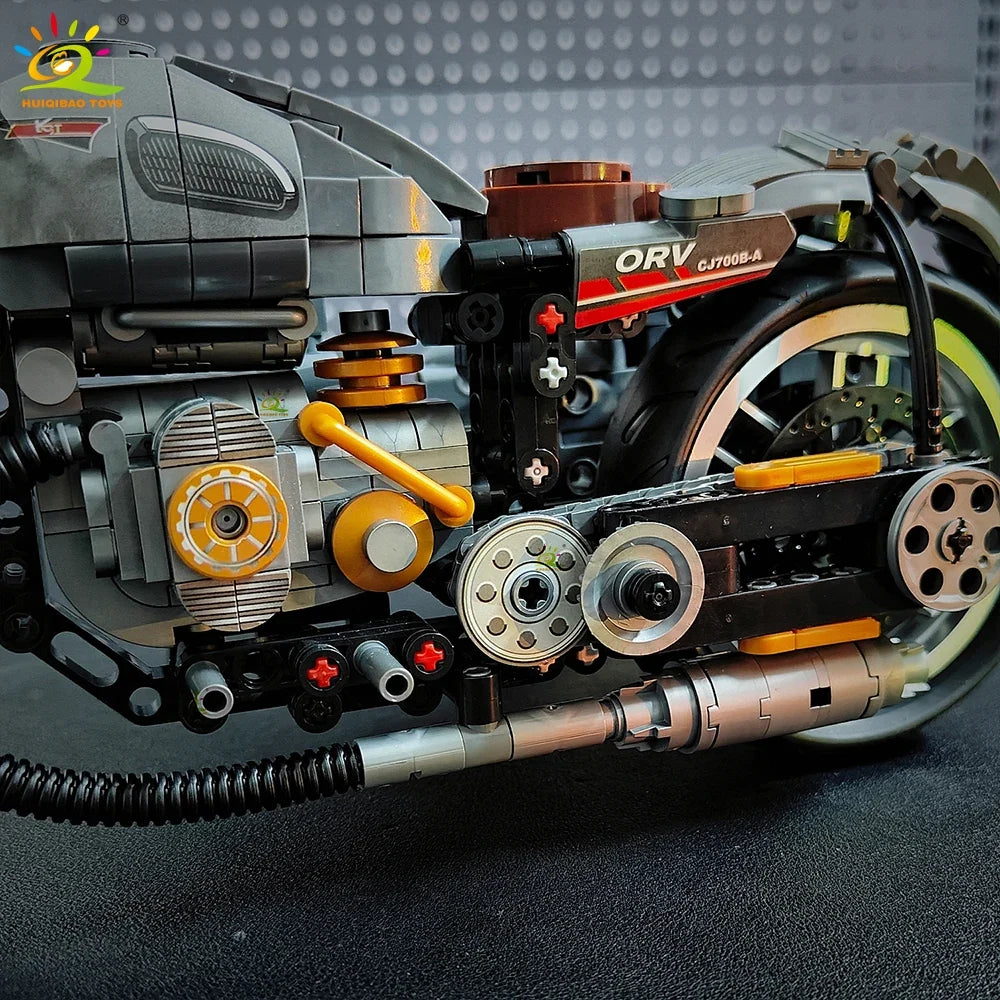 808-Piece MOC Motorbike Building Blocks Kit - Detailed Motorcycle Racer Model for Kids, Teens & Adults