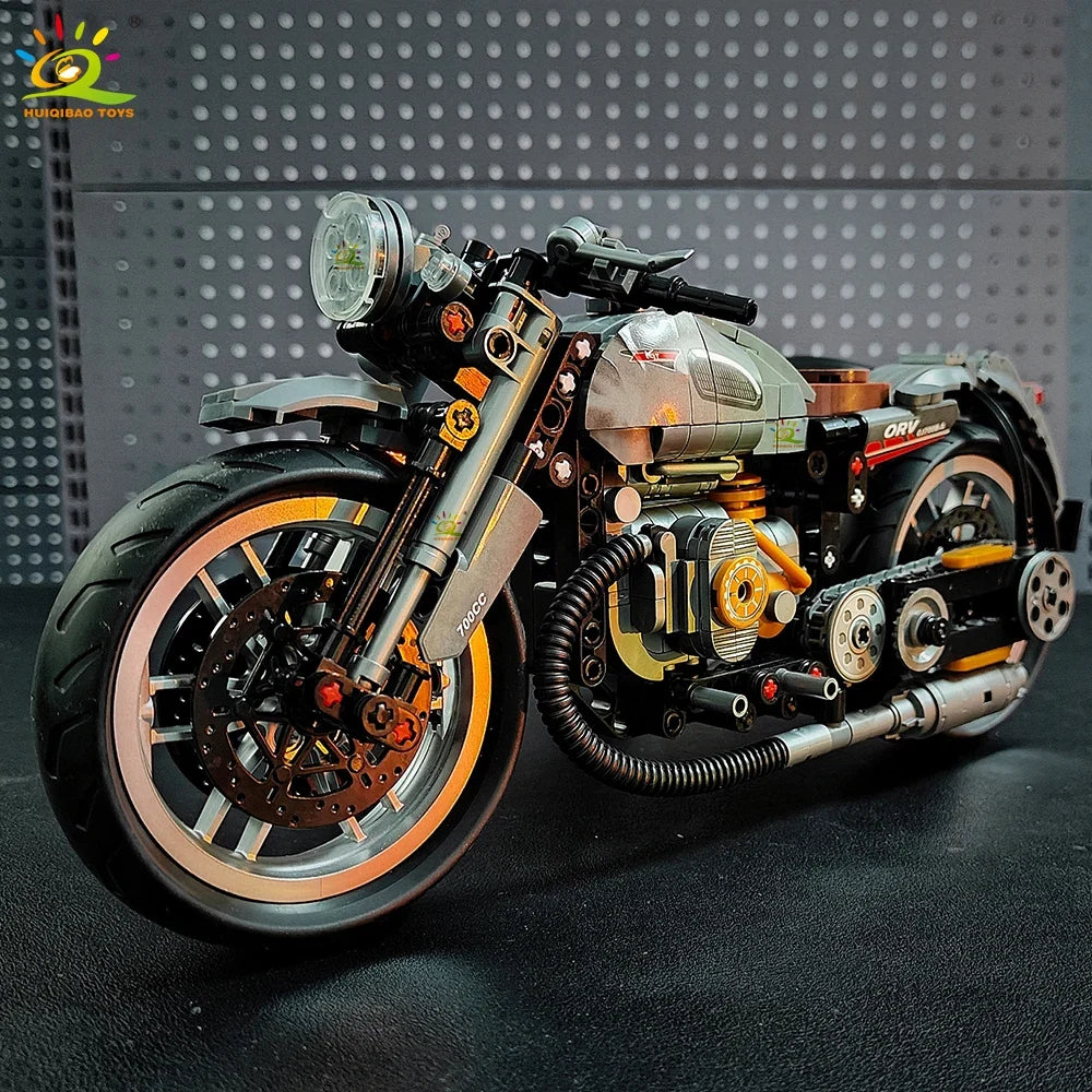 808-Piece MOC Motorbike Building Blocks Kit - Detailed Motorcycle Racer Model for Kids, Teens & Adults